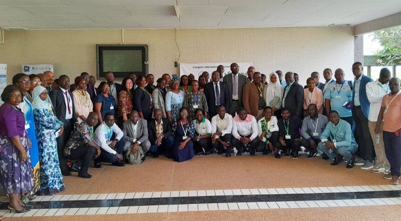 Génomique, protéomique et IA : L’Afrique en débat à Yamoussoukro