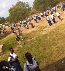 Agboville: Deux élèves mis aux arrêts pour appel à des congés anticipés